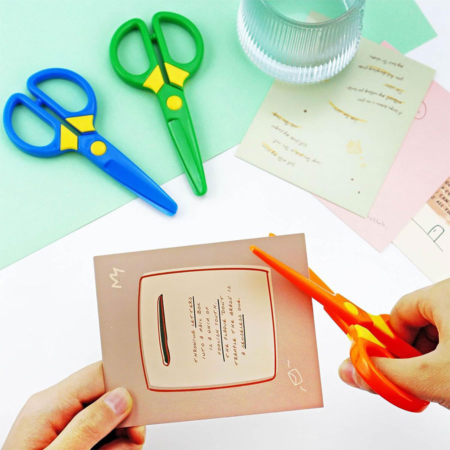 Plastic Safety Scissors Blunt  - огляд і ціна Art Craft Preschool